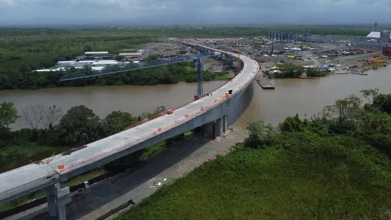 Viaducto de las autopistas 4G de Antioquia — foto del art&iacute;culo de Semana